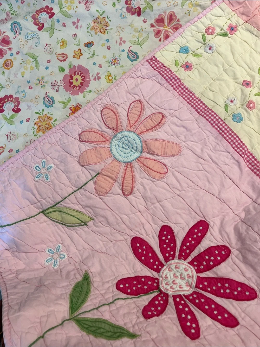 PB Kids Bedding-Mulitple Coordinated Items (bedding, sheets, lamp)